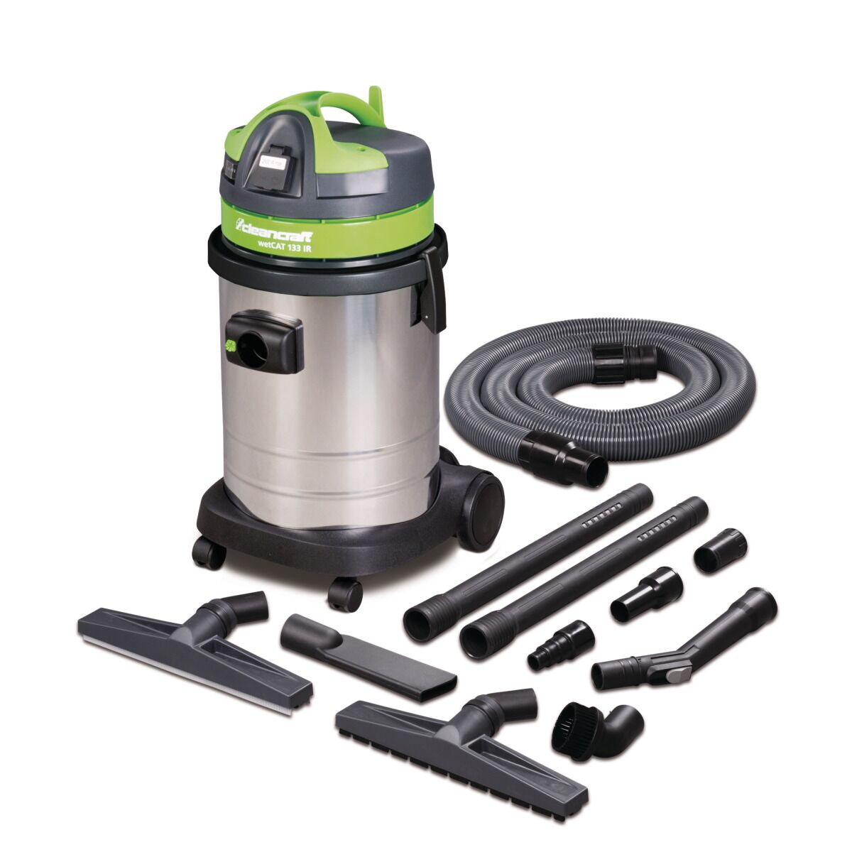 Nass- und Trockensauger mit komplettem Zubehörset, Schläuchen und Düsen, zusammen dargestellt.
