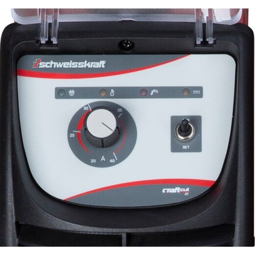 Nahaufnahme der Bedienoberfläche mit Drehregler, Kippschalter und Symbolanzeigen des Plasmaschneidgeräts.