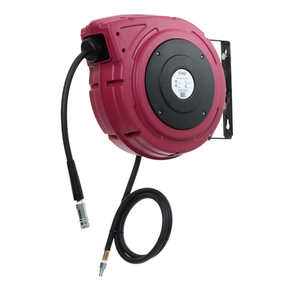 Rote Schlauchtrommel mit Wandhalterung; schwarzer Druckluftschlauch mit Metallkupplungen hängt heraus und ist teilweise aufgewickelt.