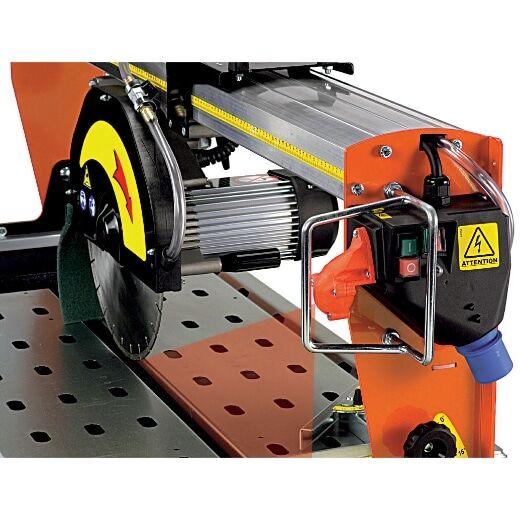 Laserschnittanzeige inkl. Montage