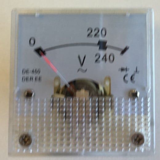 Spannungsmesser (Voltmeter)