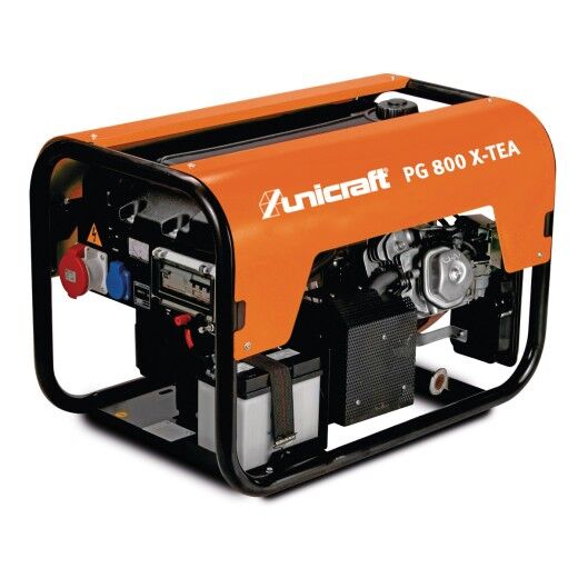 Unicraft PG 800 X-TEA Stromgenerator, orange Verkleidung mit schwarzem Rahmen, sichtbare Steckdosen und Motor auf der Seite.