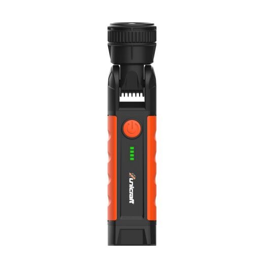 Frontansicht der LED-Taschenlampe mit Power-Taste und drei grünen LEDs.