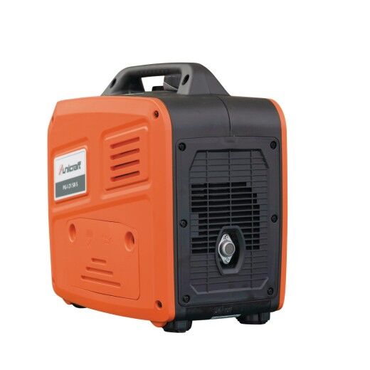 Rückseite des Stromerzeugers mit schwarzer Lüftungsabdeckung.