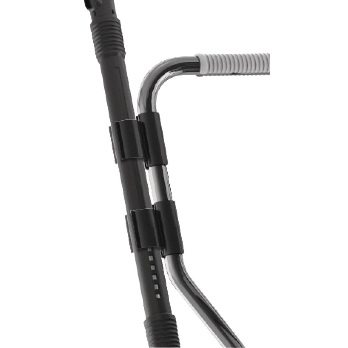 Detailaufnahme des Fahrgriffs mit befestigtem Saugrohrhalter aus Metall und Kunststoff.