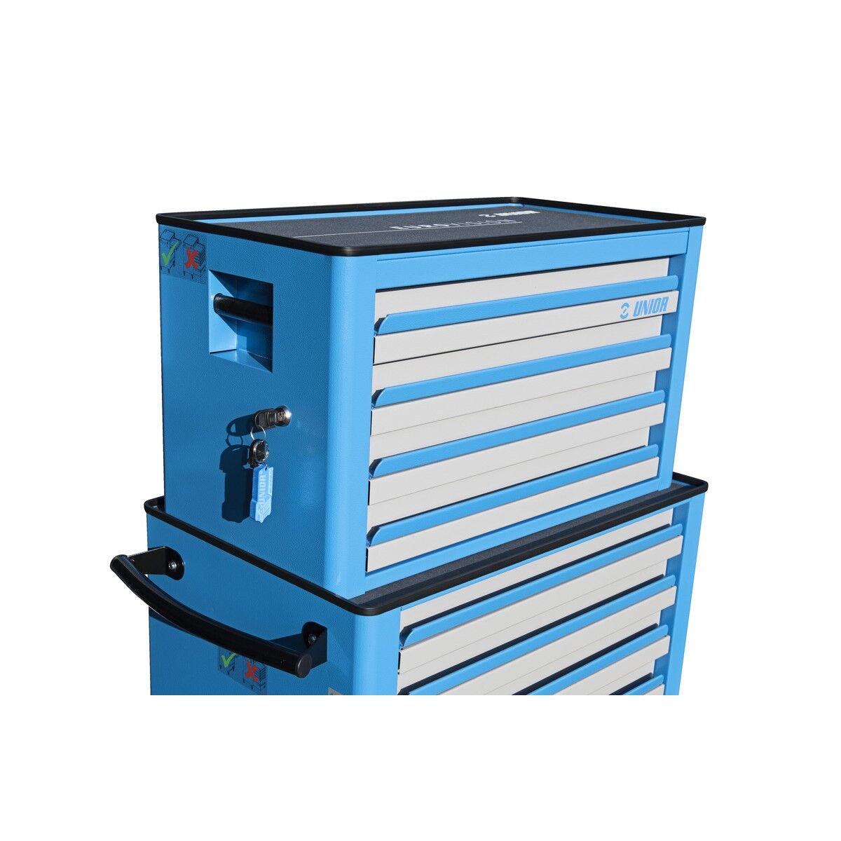 Zwei übereinander stehende blaue Werkstattwagen-Module mit grauen Schubladen; Seitenfach mit Schloss und Schlüssel.