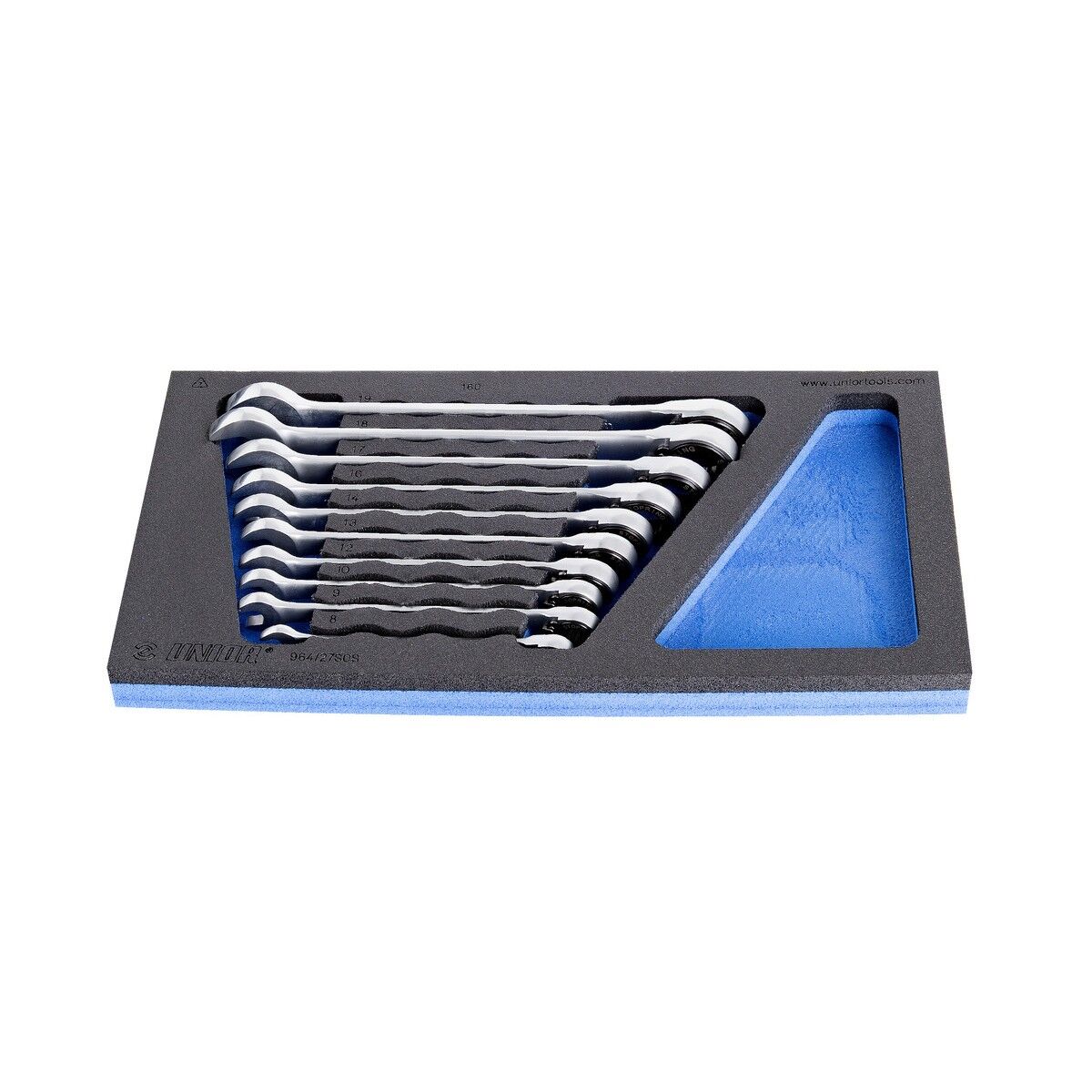 Schaumstoffeinlage mit neun gekröpften Ringschlüsseln in verschiedenen Größen; rechts freie Aussparung als Griffmulde.